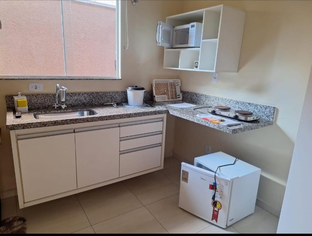 Kitnets Dona Lucia Sjc Apartment Sao Jose dos Campos Exterior photo